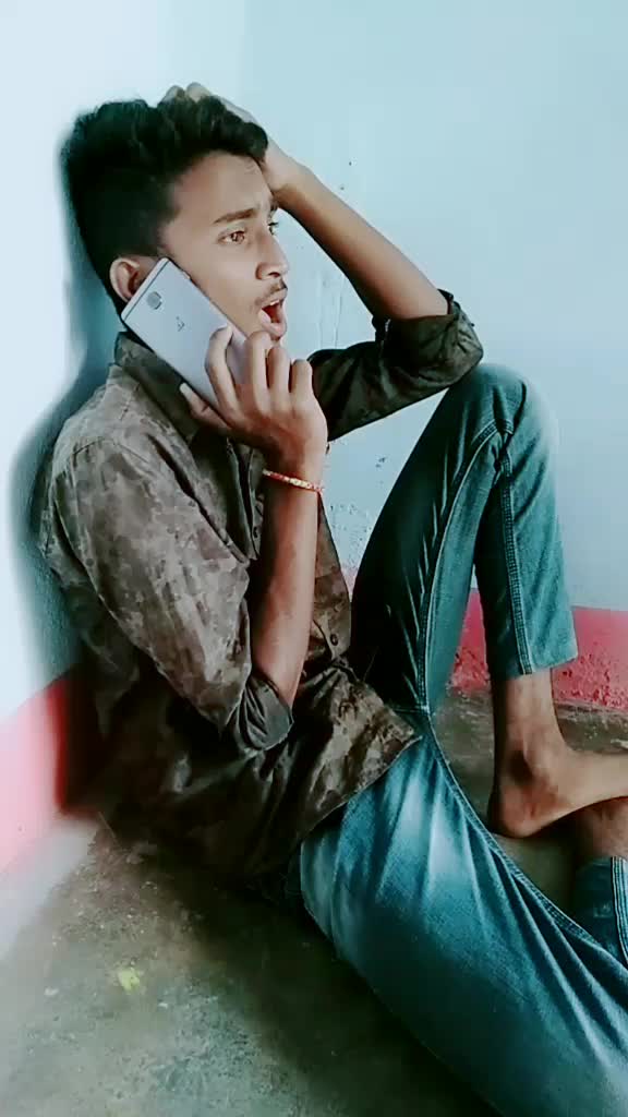 @👑vamshi yadav 🤘