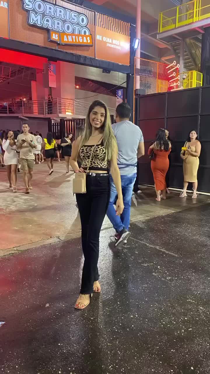 @Suzane Oliveira