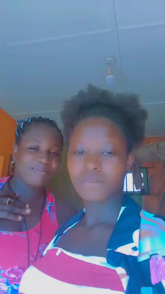 @laraba123j