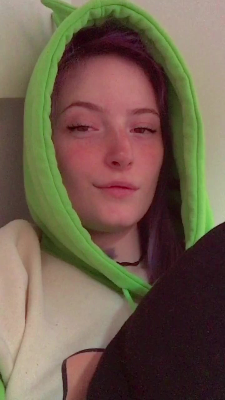 @Purrfina