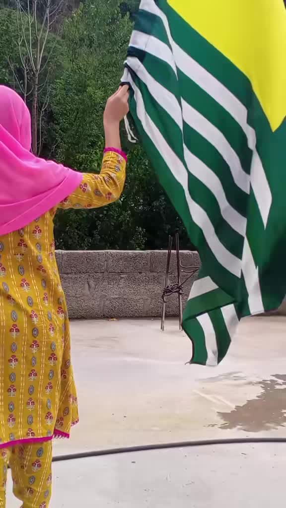 @sameera kashmiri