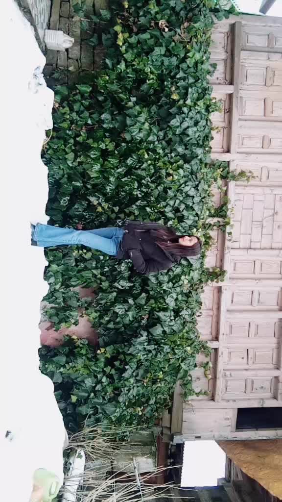 @Khushi Ghiyali