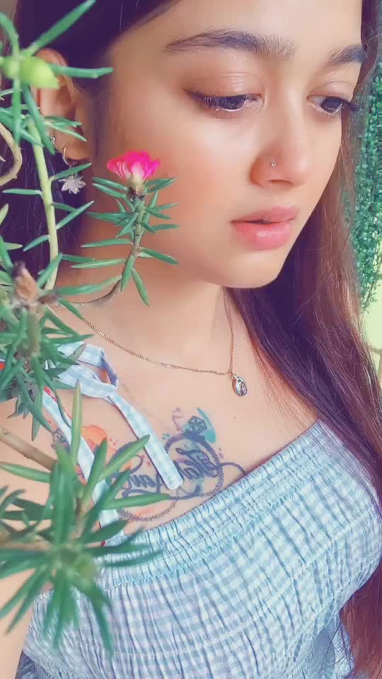 @Pratyusha Paul 👑