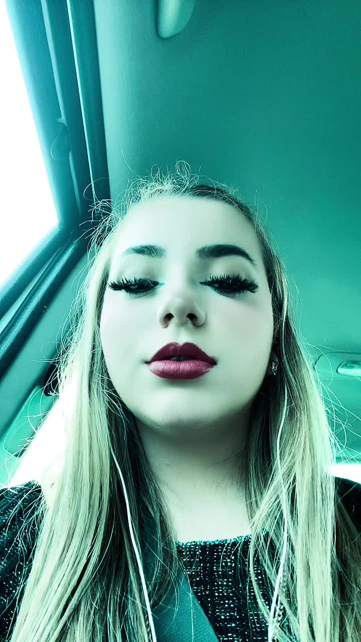 @🅰𝖑𝖎𝖃𝖎𝖆_𝖌𝖗𝖉