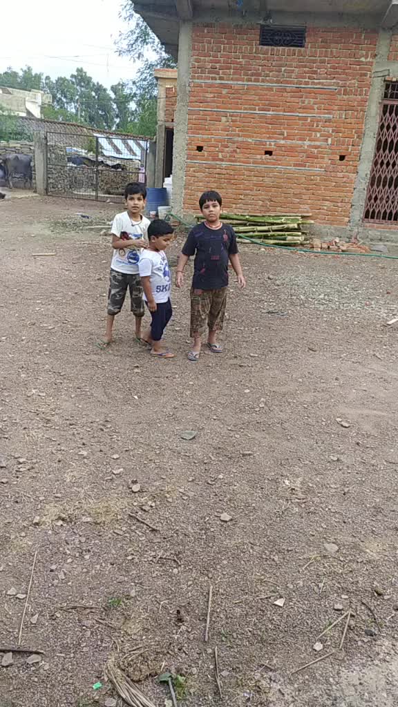 @Rajkumar Mishra