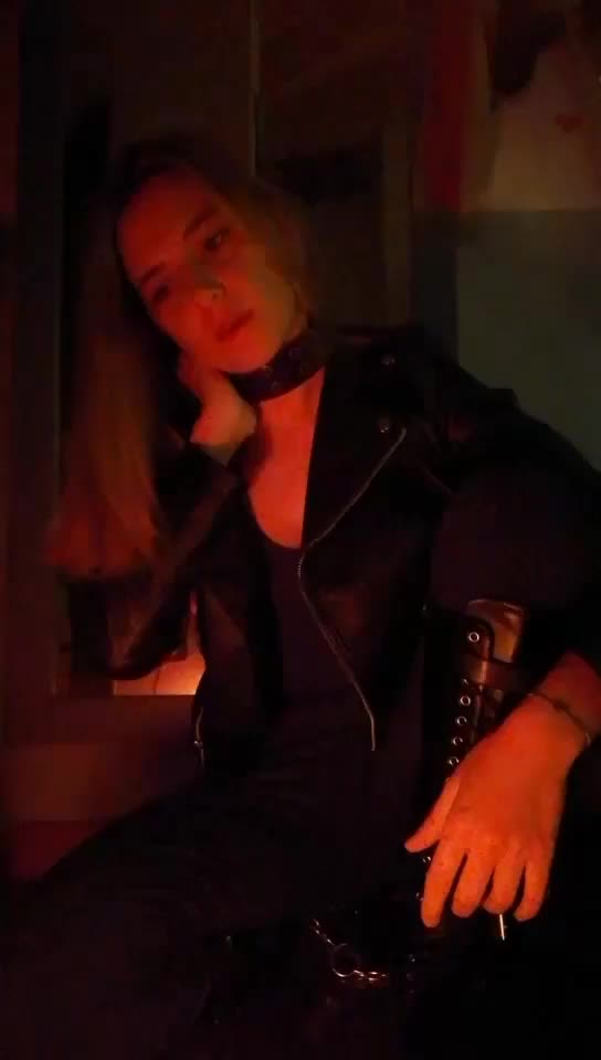 @saradiluccakiss