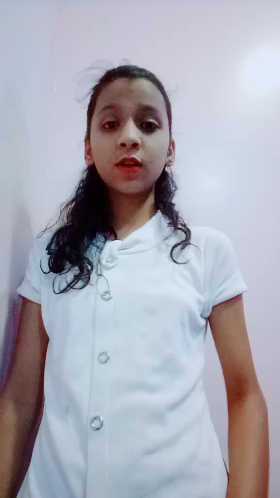 @QUEEN_Shraddha😍