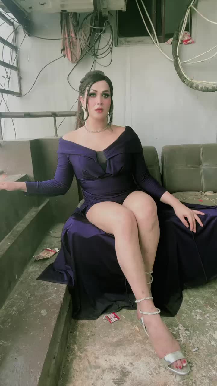 @Alizay_shah