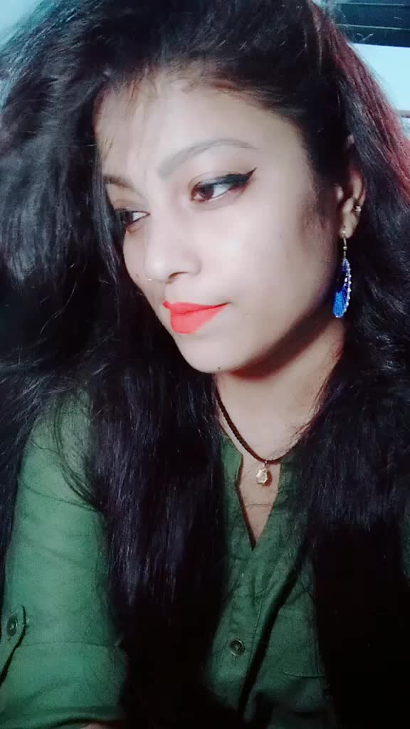 @🥰KaMnA GaUtAm👑