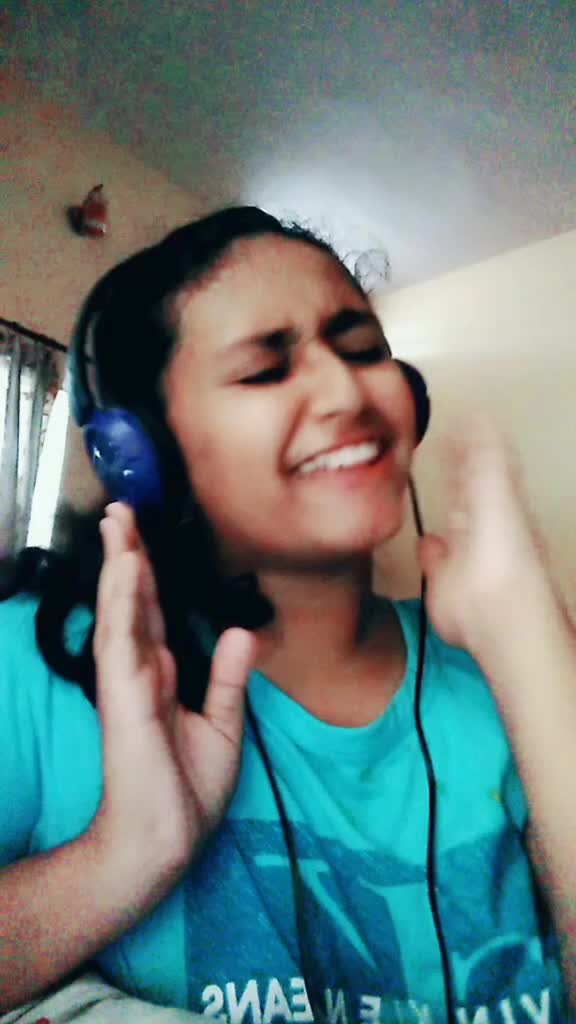 @❤️Merin Roy❤️