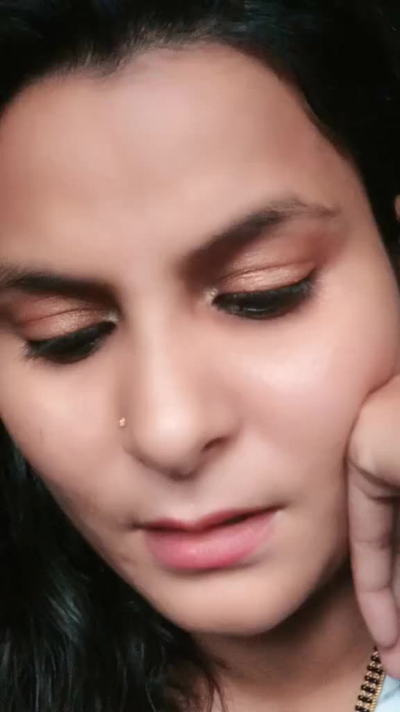 @BarkhaIndoria(ginni)