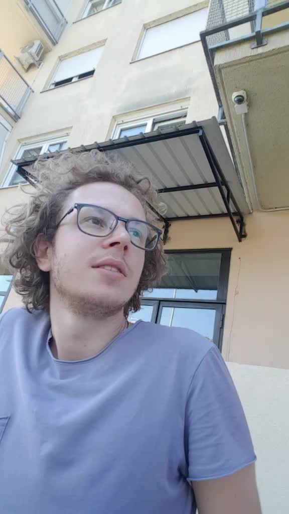 @Propali Komicar