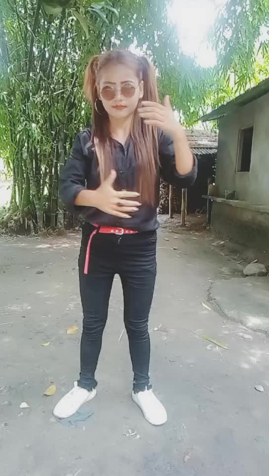 @plz follow me guys