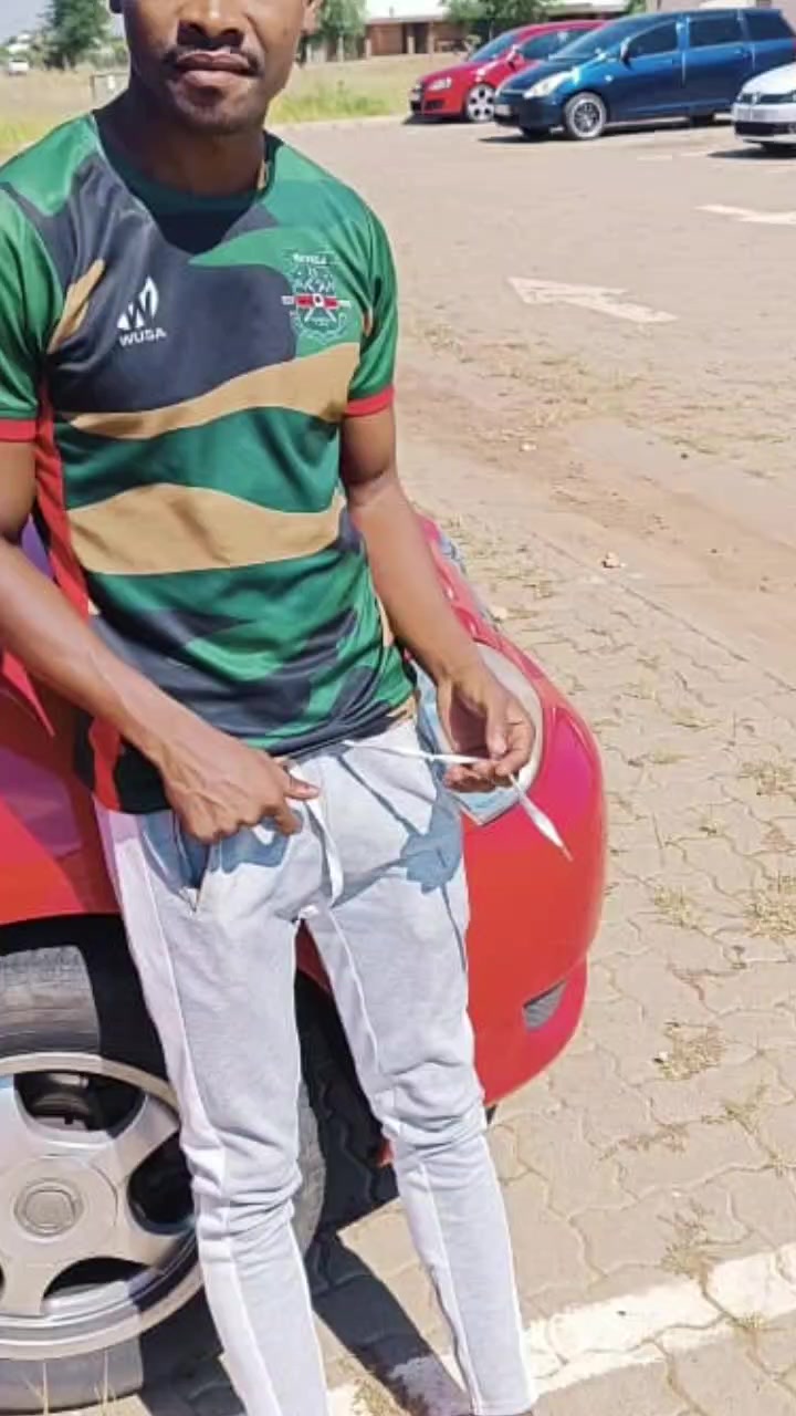 @Tsotlhe345✌