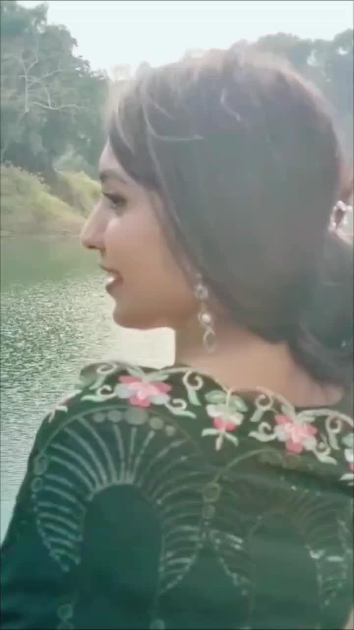 @মাফিয়া কুইন😎
