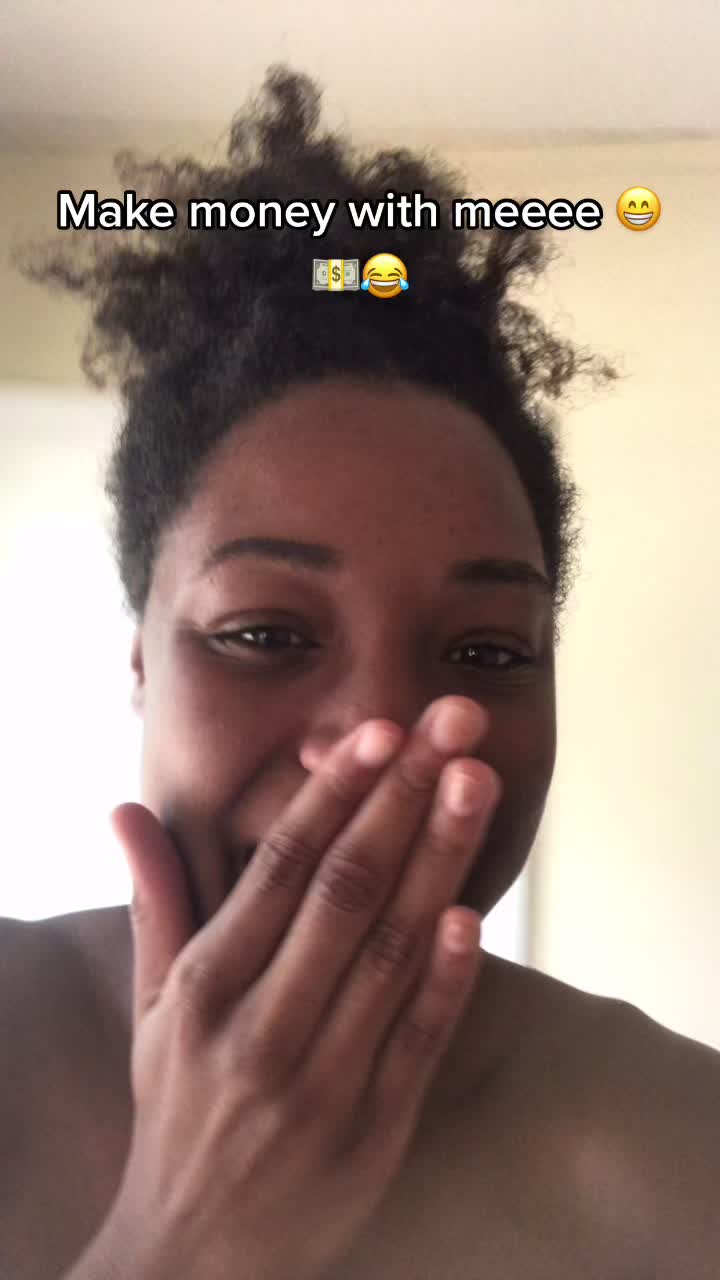 @BagsNBooks