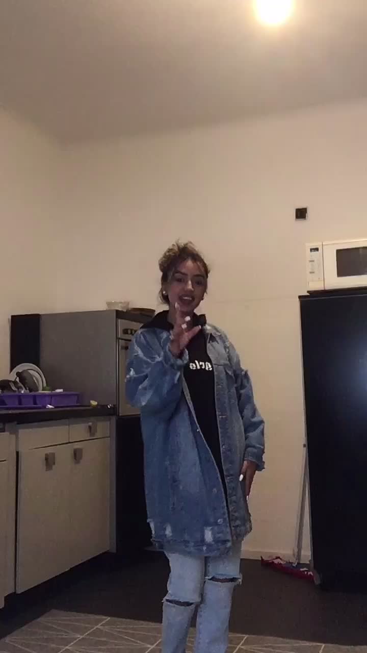 @🍫