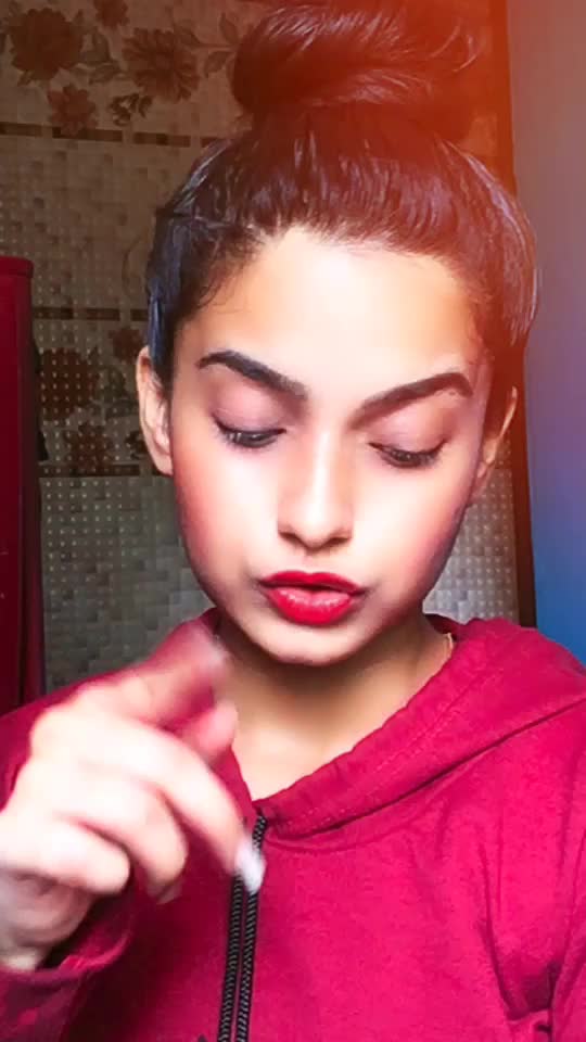 @👑Priya wakde❤️