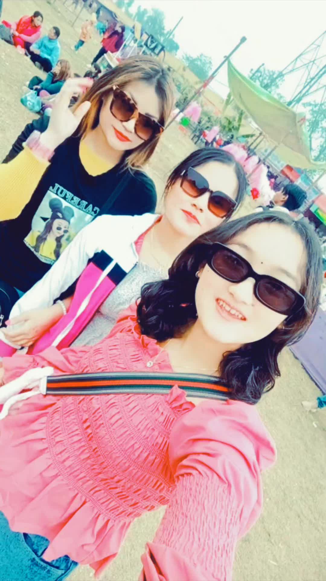 @मोक्तानne👁️Sezu🦋🌍🫰