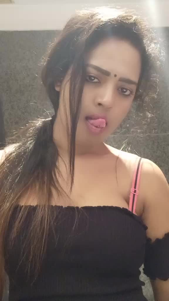 @TINA_PIKU_SARDAR634