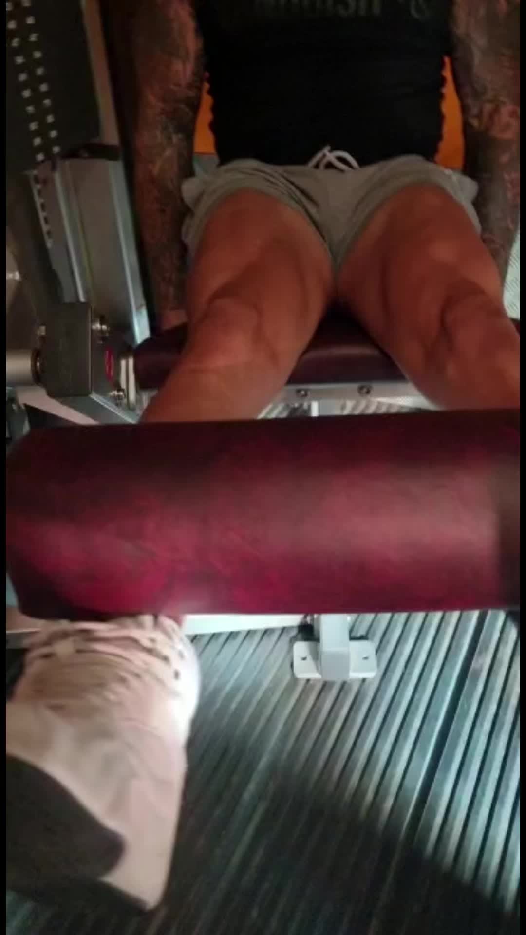@Tattoosandweights