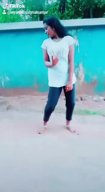 @s_a_r_a_n_y_a