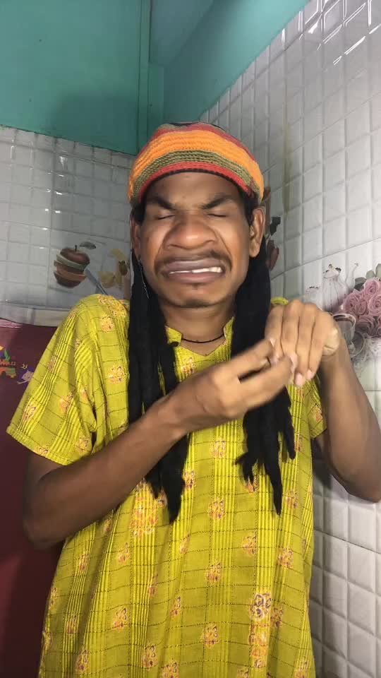 @funnyboy___