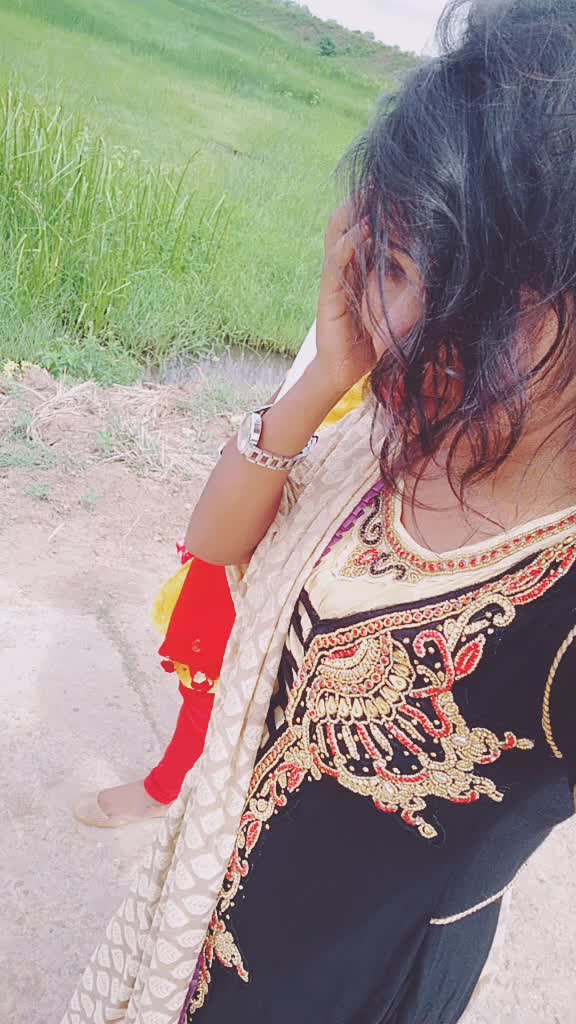 @Queen 👸 Jayashree