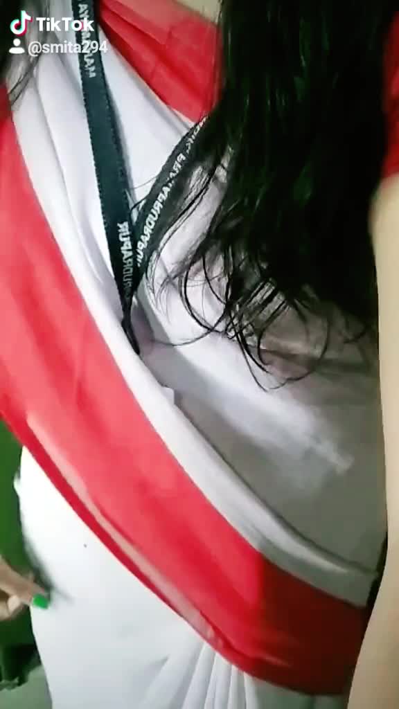 @Selfy queen Smita.