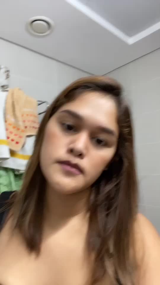 @EllieLoveMarie❣