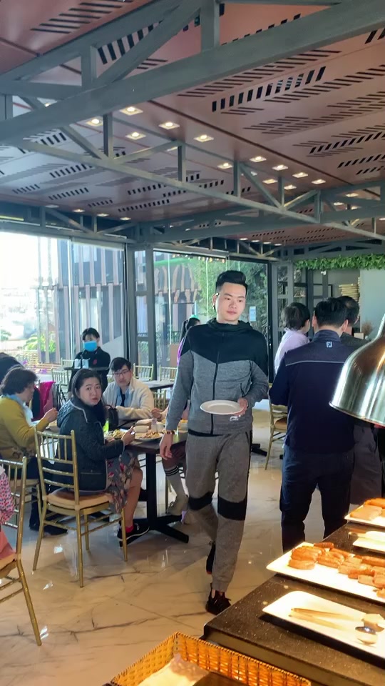 @Hiếu Th&aacute;i Tử 🤫