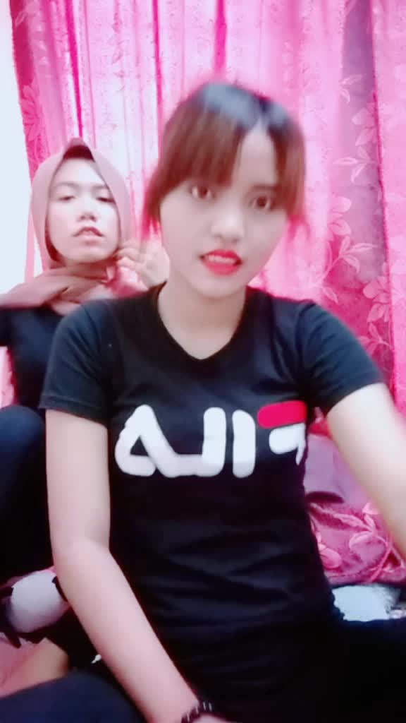 @EylaJane