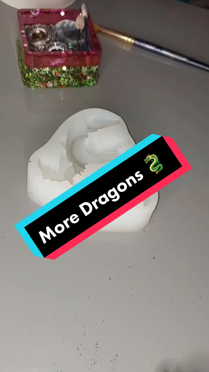 @Hayley's Resin