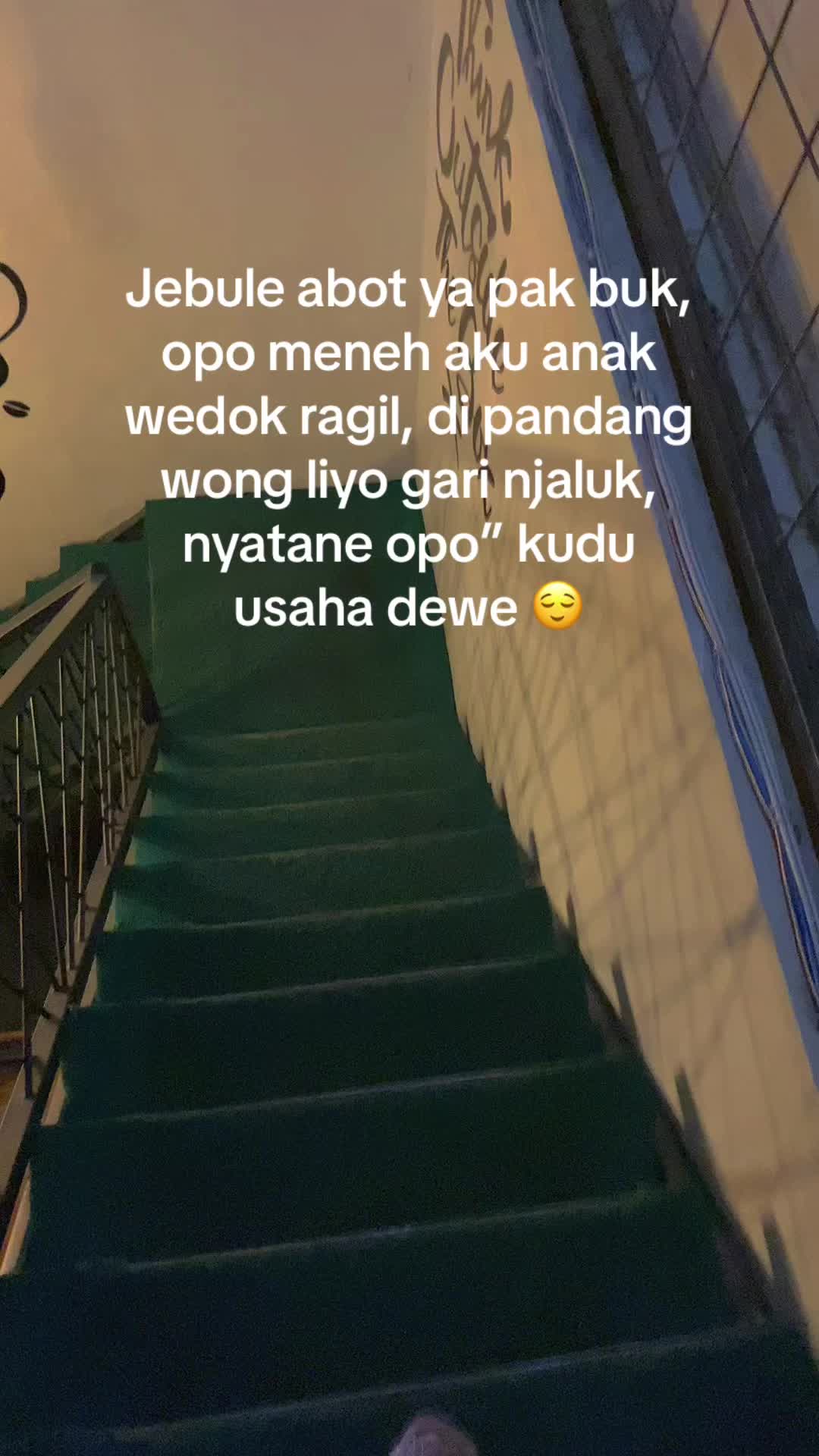 @๐๐ฃ๐ฃ
