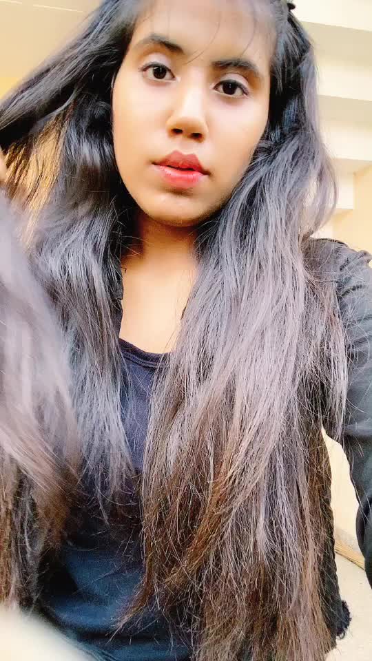 @khushneet kaur♥️💫
