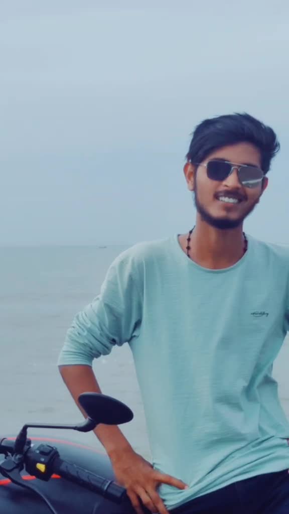 @youth_icon_anil