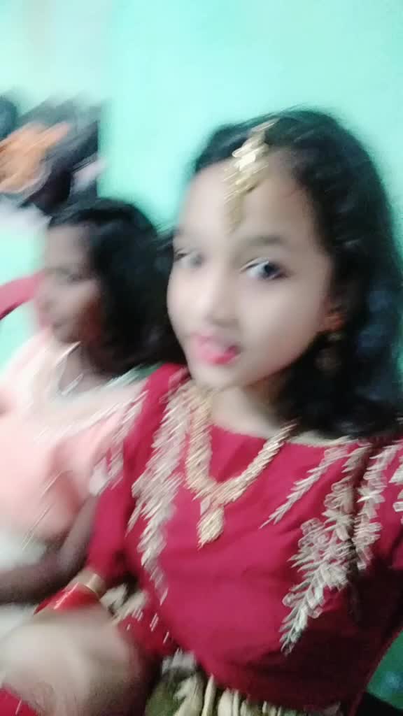 @🤭K,😀P,👧S
