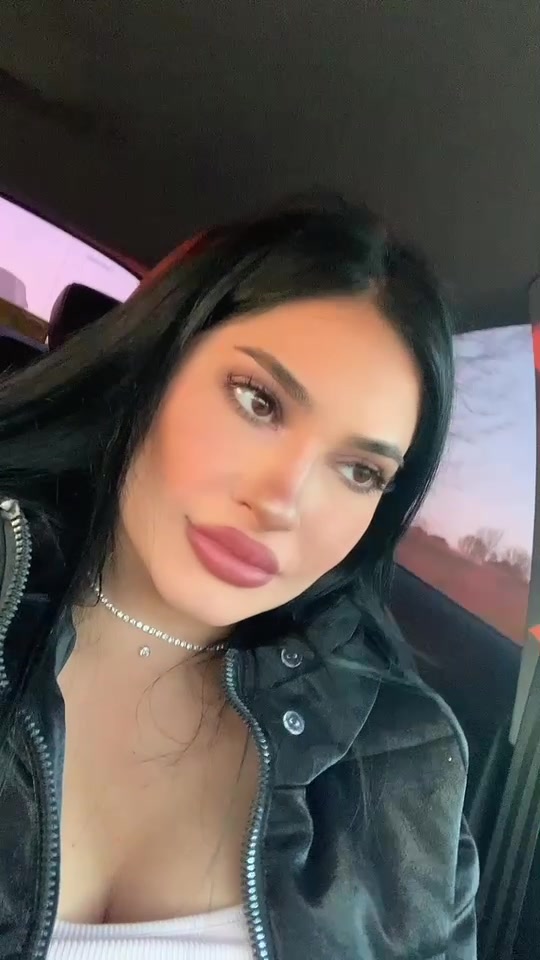 @Anna Alexa
