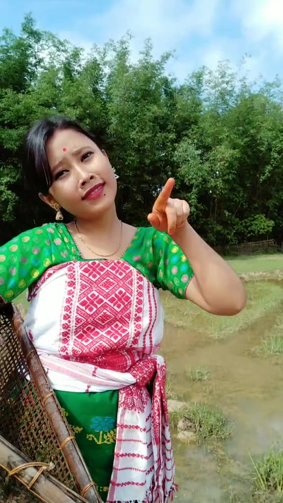 @Tikli_NigoniPwali🐁