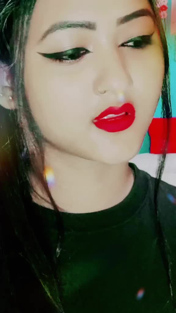 @😍Aarushi Roy😍