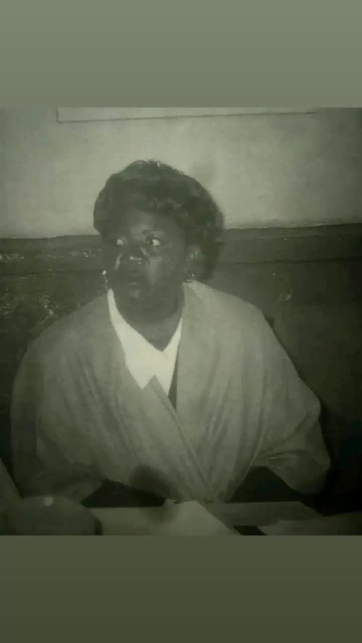 @Naledi Dube