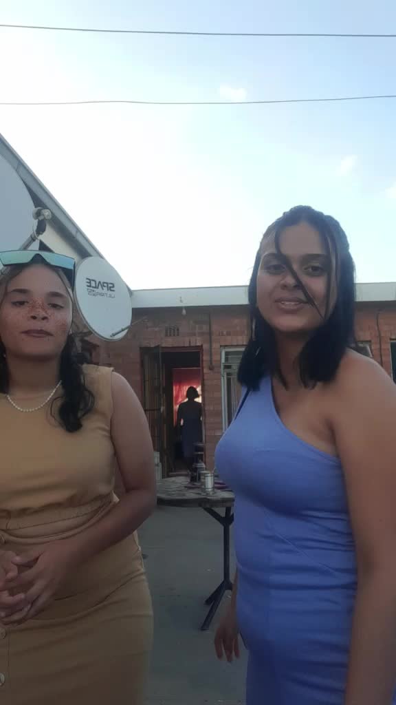 @AmiraAsvat_