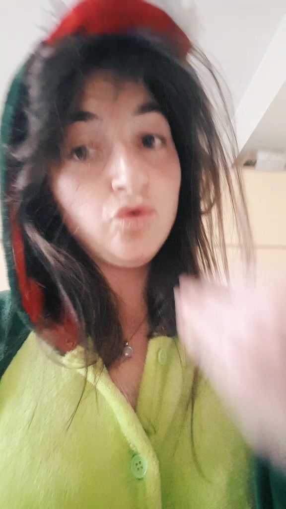 @elena_davia
