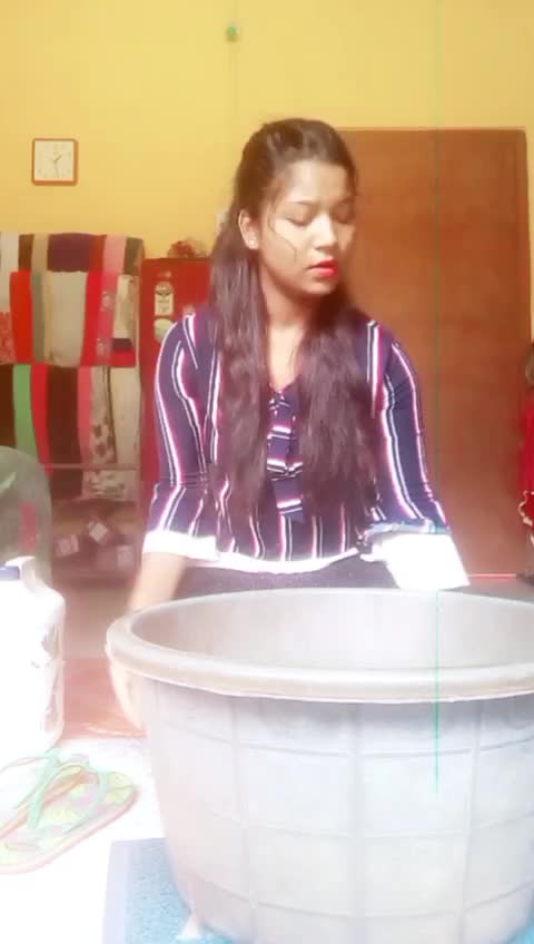 @Farnazkhan09