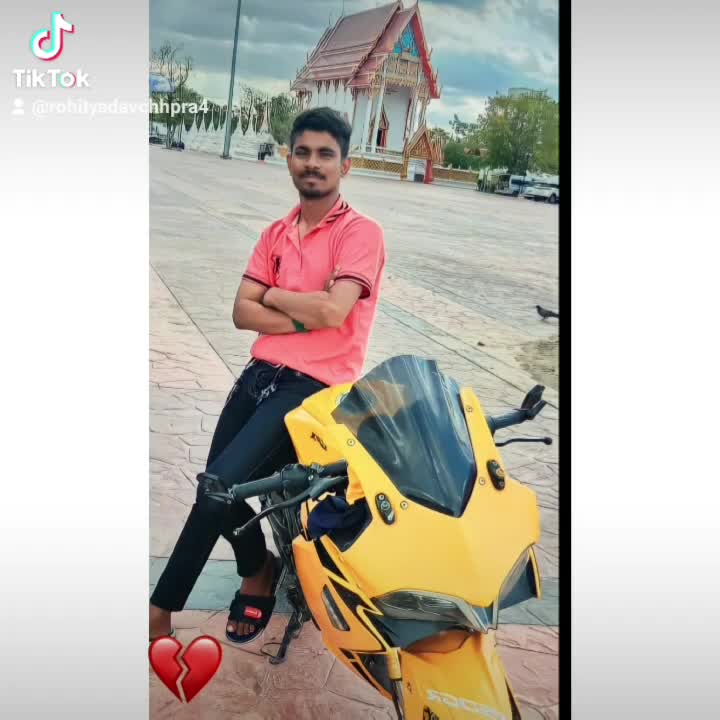 @🇨🇷 Rohit Yadav chhpra 🇮🇳