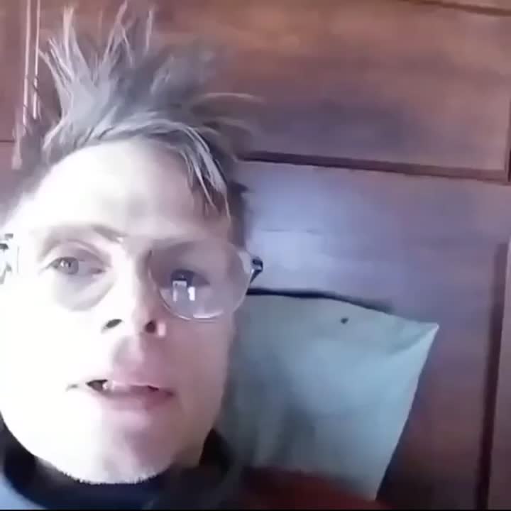 @Mez