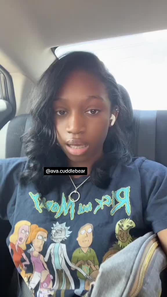 @Ava