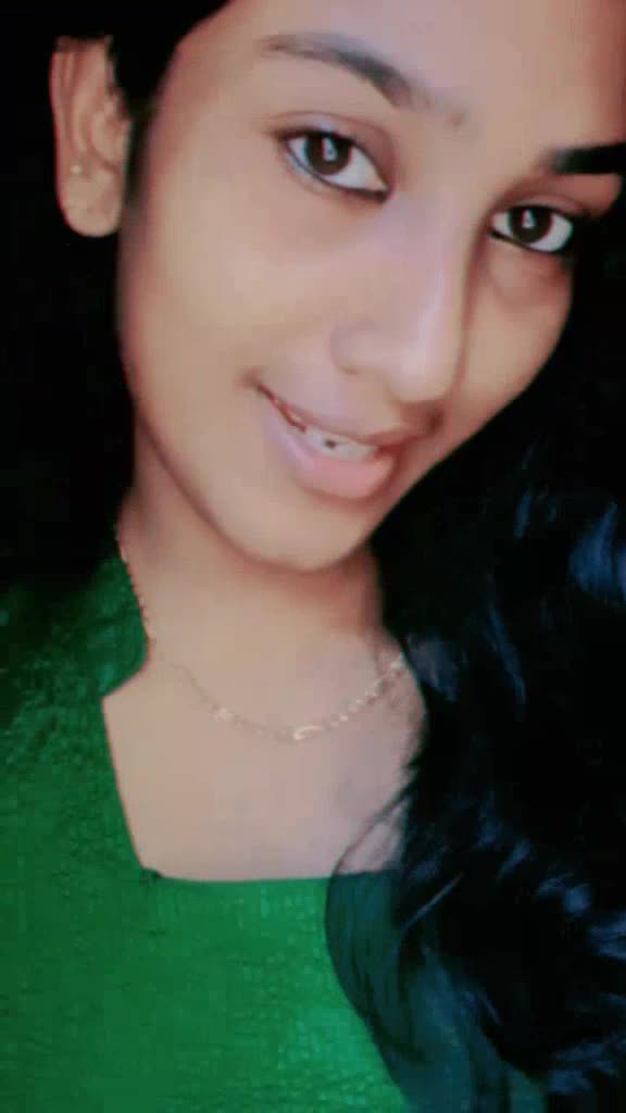 @Geethu 🙋😉