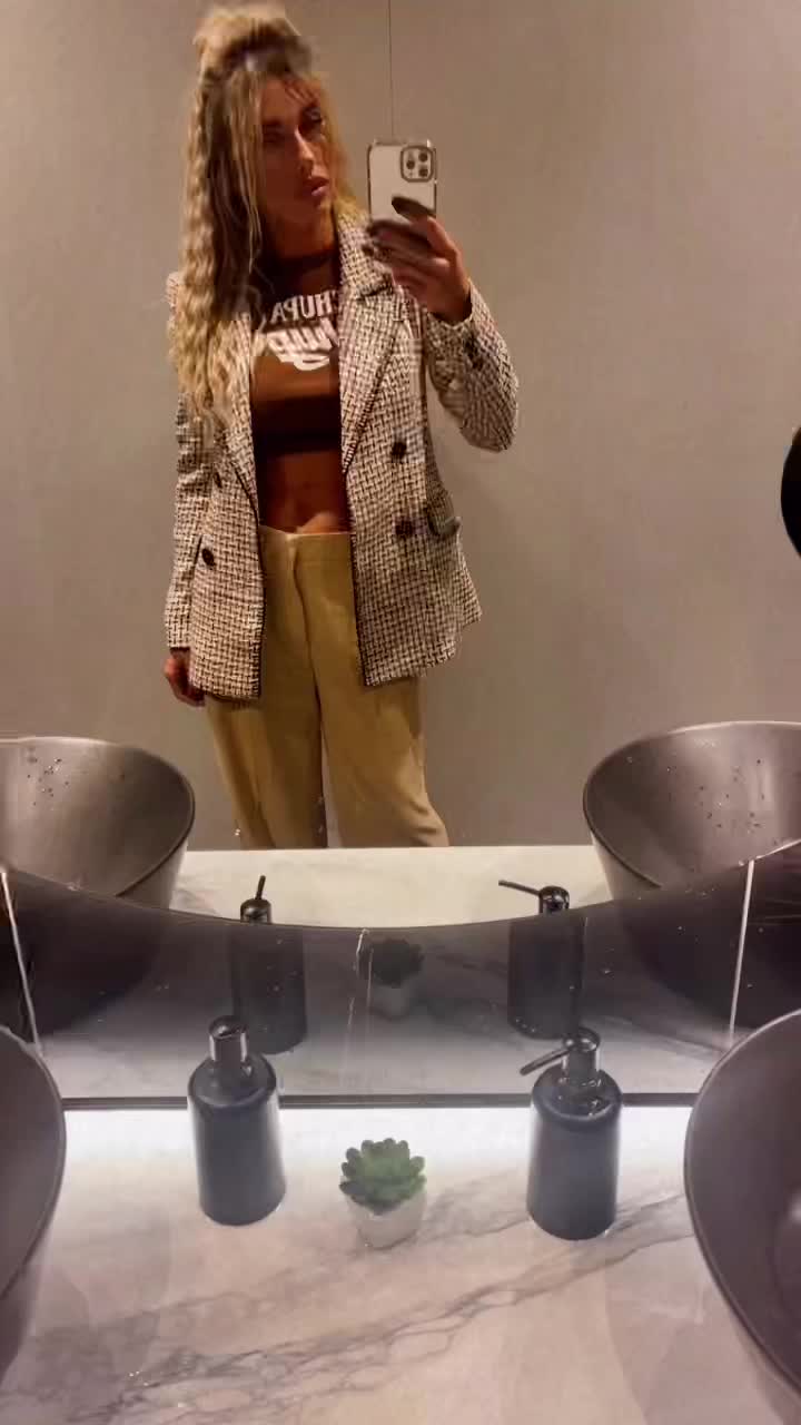 @Angela Paprika