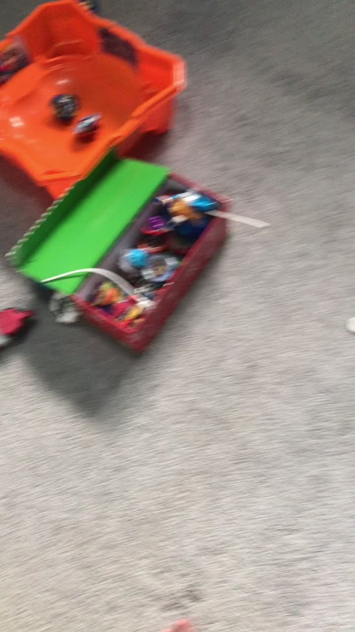 @😎